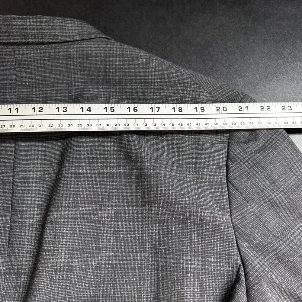 Kenneth Cole Gray Plaid Sport Coat Blazer